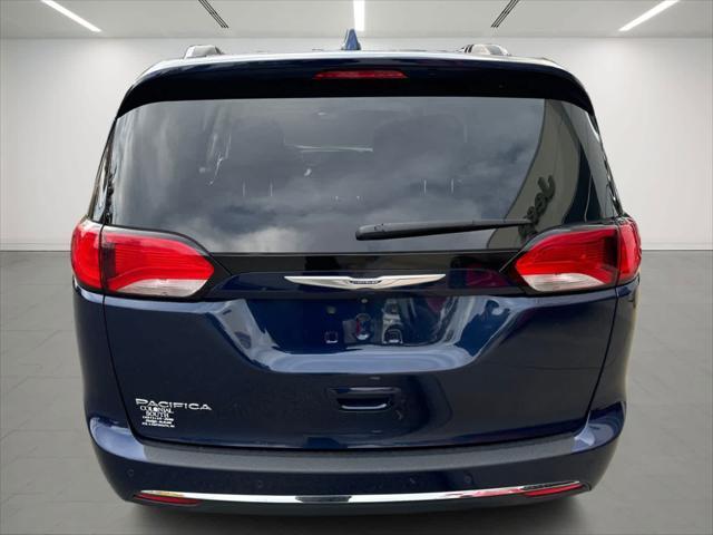 2019 chrysler pacifica touring-l plus