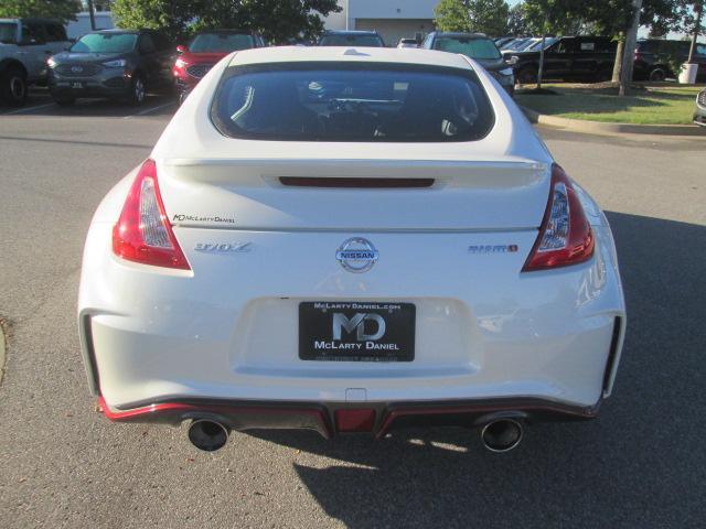 2016 nissan 370z nismo tech