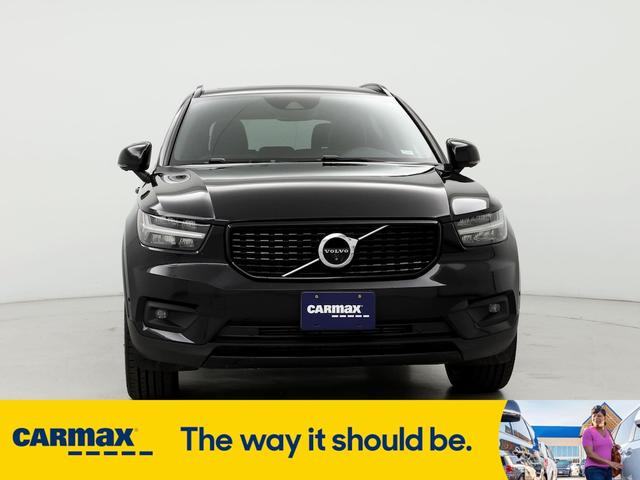 2021 volvo xc40 t5 r-design