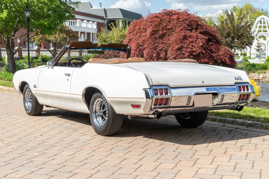oldsmobile 442