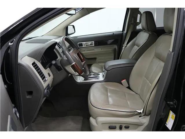2010 lincoln mkx base