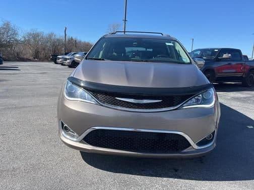 2017 chrysler pacifica limited in glen park, new york