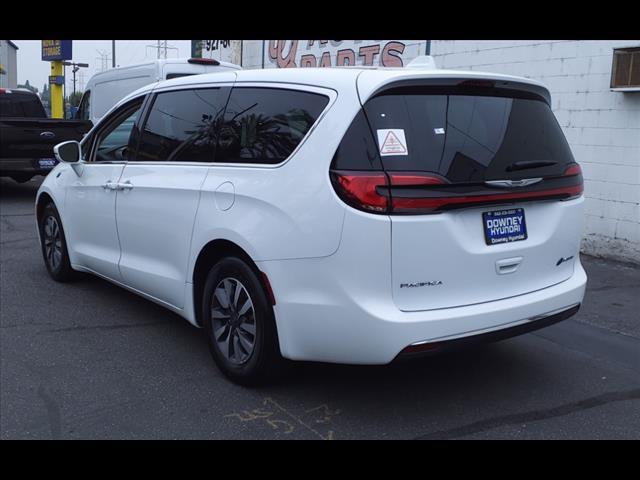 2022 chrysler pacifica hybrid touring l