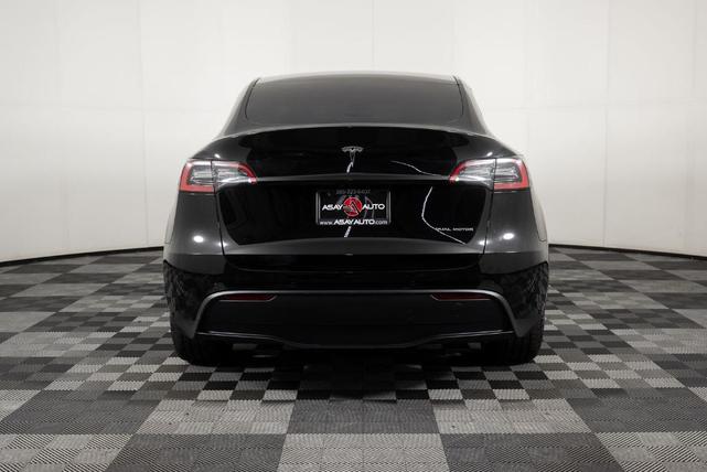 2022 tesla model y long range