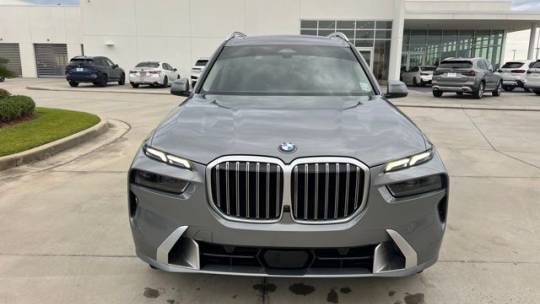 2024 BMW X7