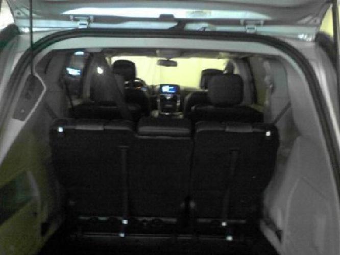 2012 chrysler town & country touring minivan 4d in canton, oh
