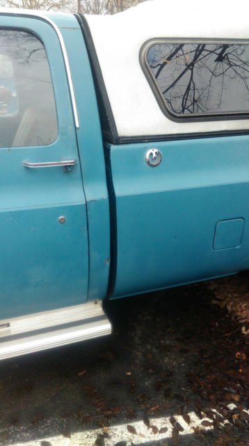 chevy c10 custom deluxe
