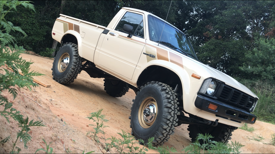 1980 toyota hilux 4x4 sr-5 pickup