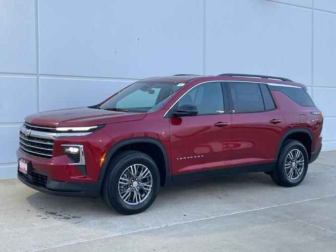 new 2025 chevrolet traverse awd lt