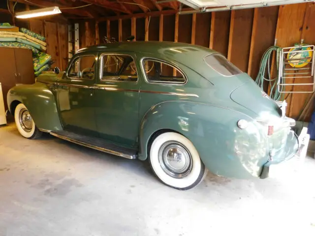 1941 chrysler windsor 4-door sedan, 6-cylinder, fluid drive 3-speed, (video)