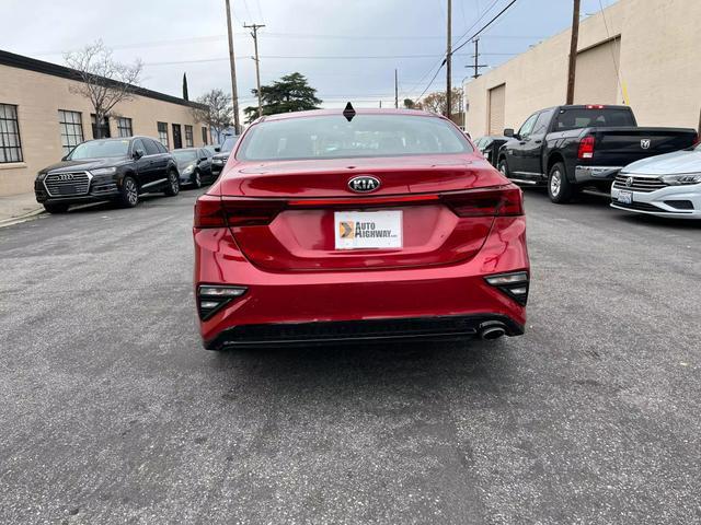 2020 kia forte lxs