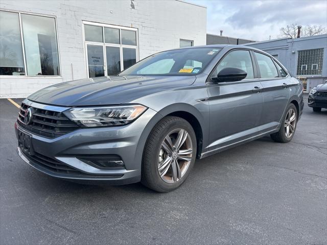 2021 volkswagen jetta 1.4t r-line