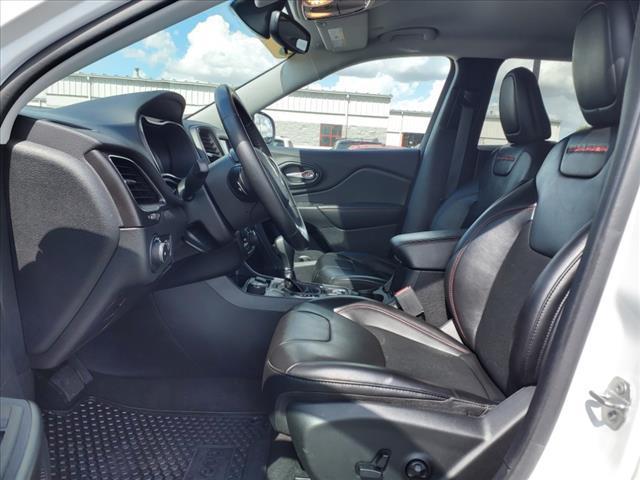 2020 jeep cherokee trailhawk