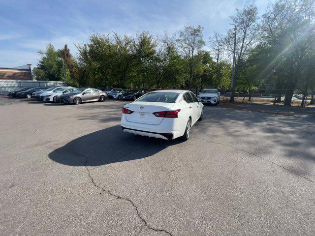2024 nissan altima s fwd