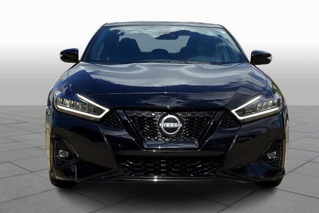 2023 nissan maxima sr