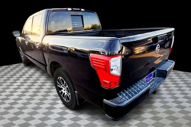 2021 nissan titan sv