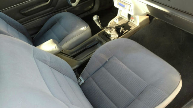 1985 ford mustang lx hatchback 2-door 5.0l