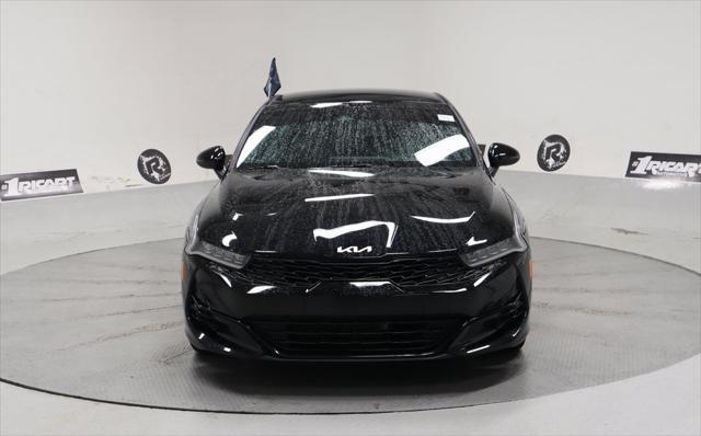 2022 kia k5 gt-line