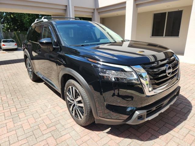 2024 nissan pathfinder platinum