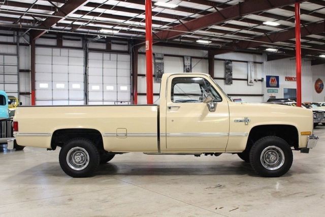 1984 chevrolet scottsdale 91328 miles tan pickup truck v8 4 speed manual