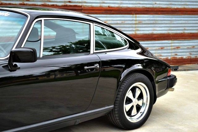 911 s coupe~chain tensioners~fresh paint correction