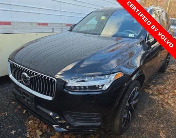 2022 volvo xc90 t6 momentum 7 passenger