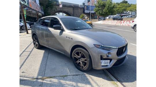2020 maserati levante gransport