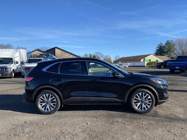 2021 ford escape titanium