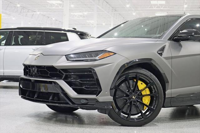 2021 lamborghini urus base