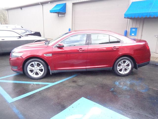 2013 ford taurus sel