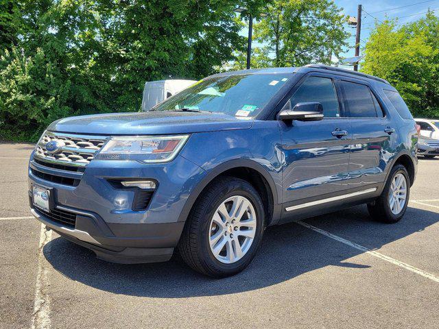 2018 ford explorer xlt