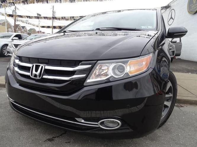 2016 honda odyssey touring passenger van in philadelphia, pennsylvania