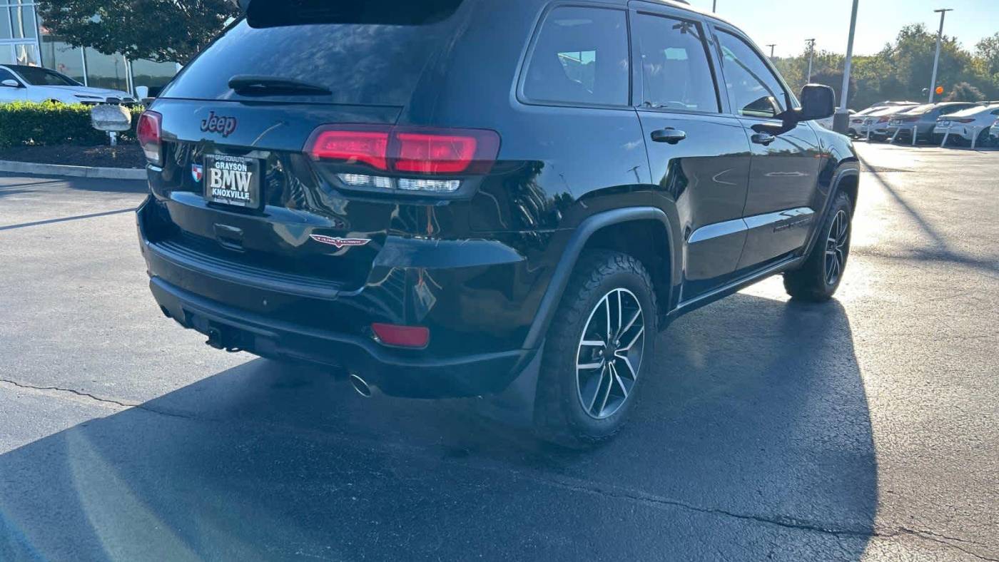 2021 jeep grand cherokee trailhawk