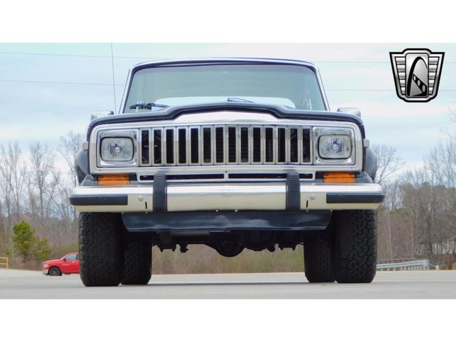 1982 jeep wagoneer in o'fallon, illinois