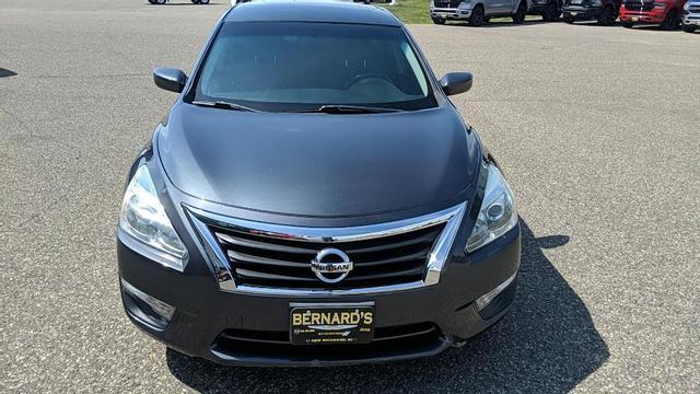 2013 nissan altima in alden, wisconsin
