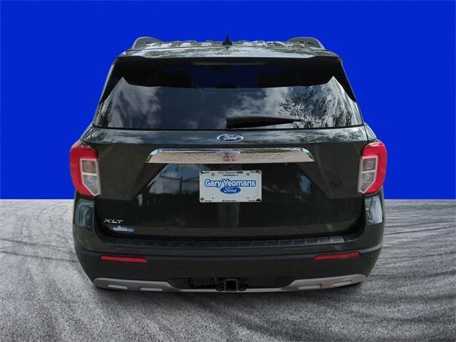 2022 ford explorer xlt