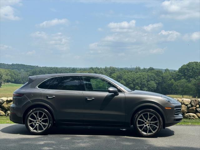 2021 porsche cayenne