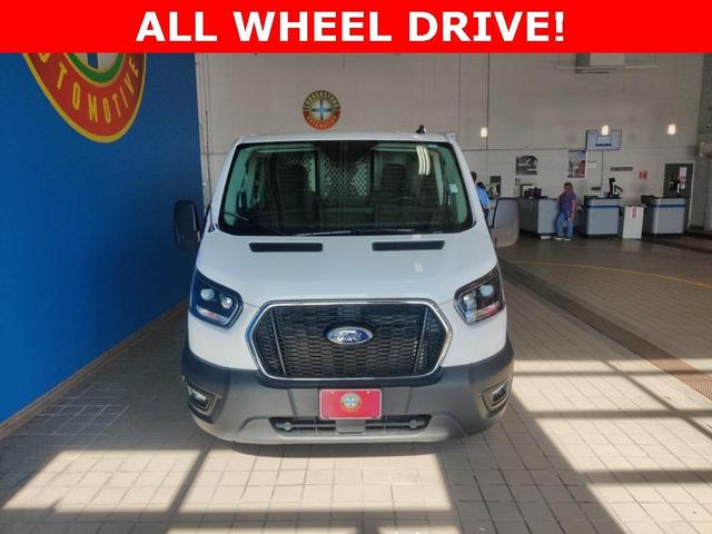 2023 ford transit-250 base