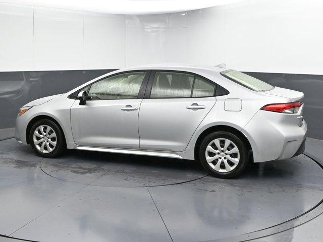 2023 toyota corolla hybrid le