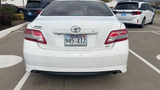 2010 toyota camry