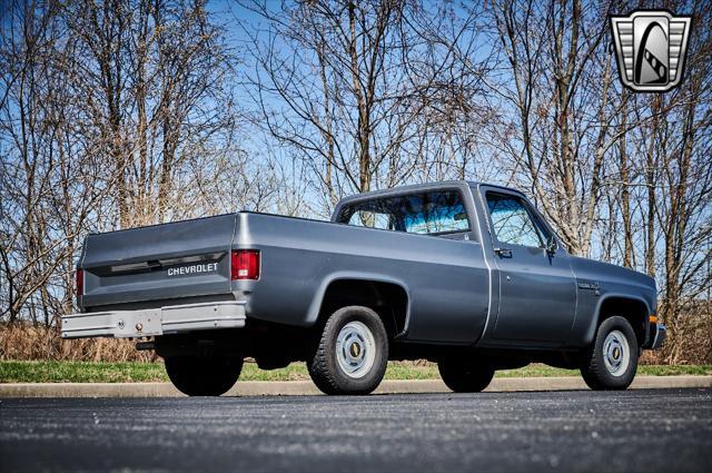 1986 chevrolet pickup truck base