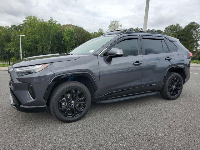 2024 toyota rav4 hybrid se