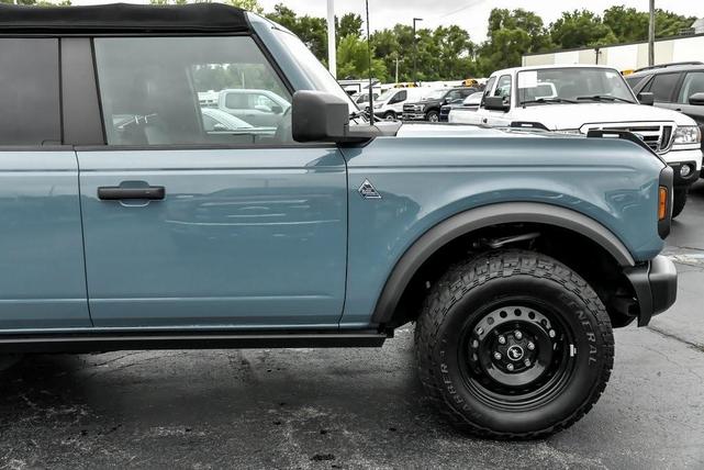 2022 ford bronco black diamond