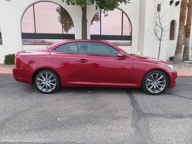 2014 lexus is 250c base