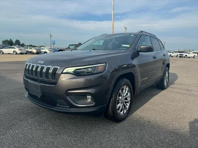 2021 jeep cherokee latitude lux