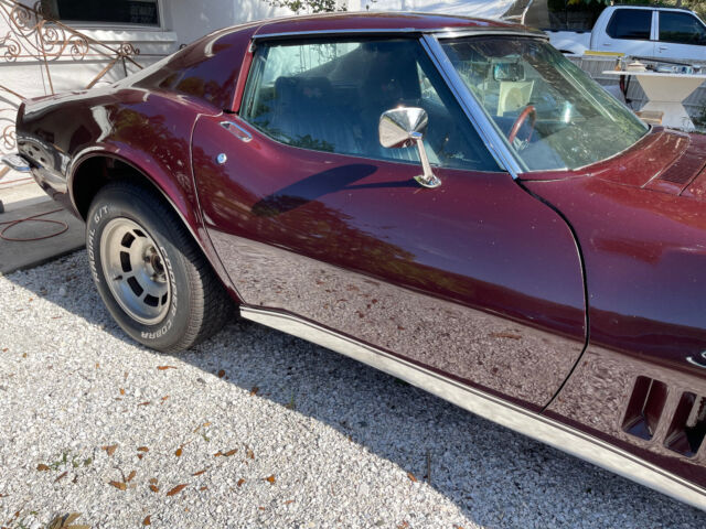1969 restored chevrolet corvette w/t-tops, 350ci, 350hp, 380 ft torque, 4 speed