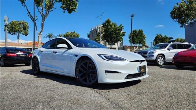 2021 tesla model s plaid