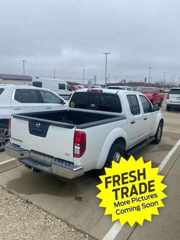 2016 nissan frontier sv