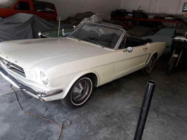 1964 1/2 ford mustang convertible 6 cylinders, manual transmission true survivor