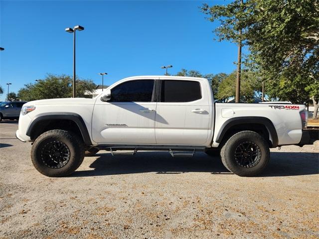 2020 toyota tacoma sr